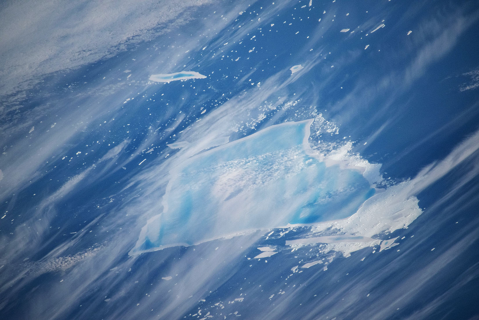 მსოფლიოს უდიდესი აისბერგი ბოლო დღეებს ითვლის